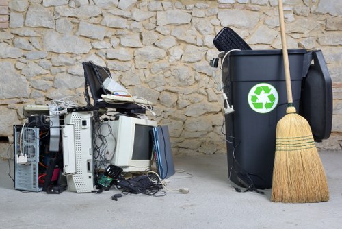 Banner image representing commercial waste removal in Shadwell
